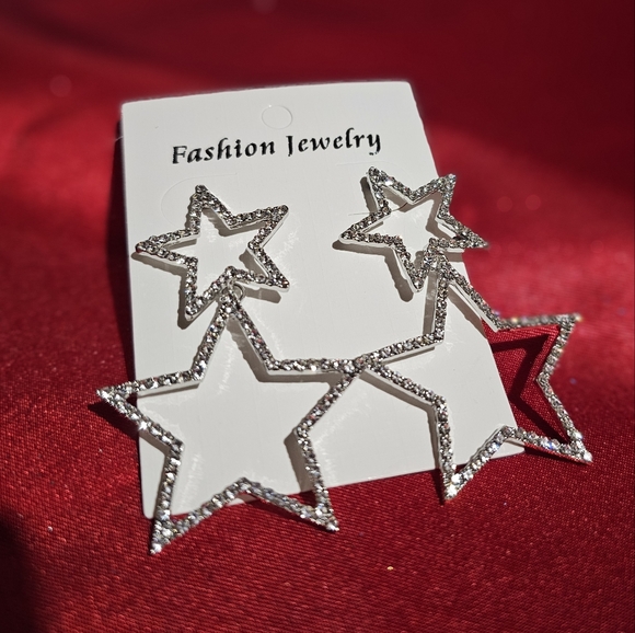 Star Fashion Earrings - Picture 1 of 4